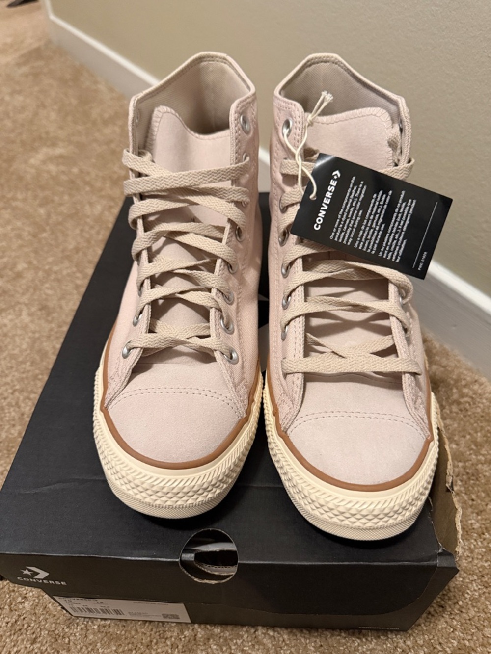 Brand New Converse Chuck All Star